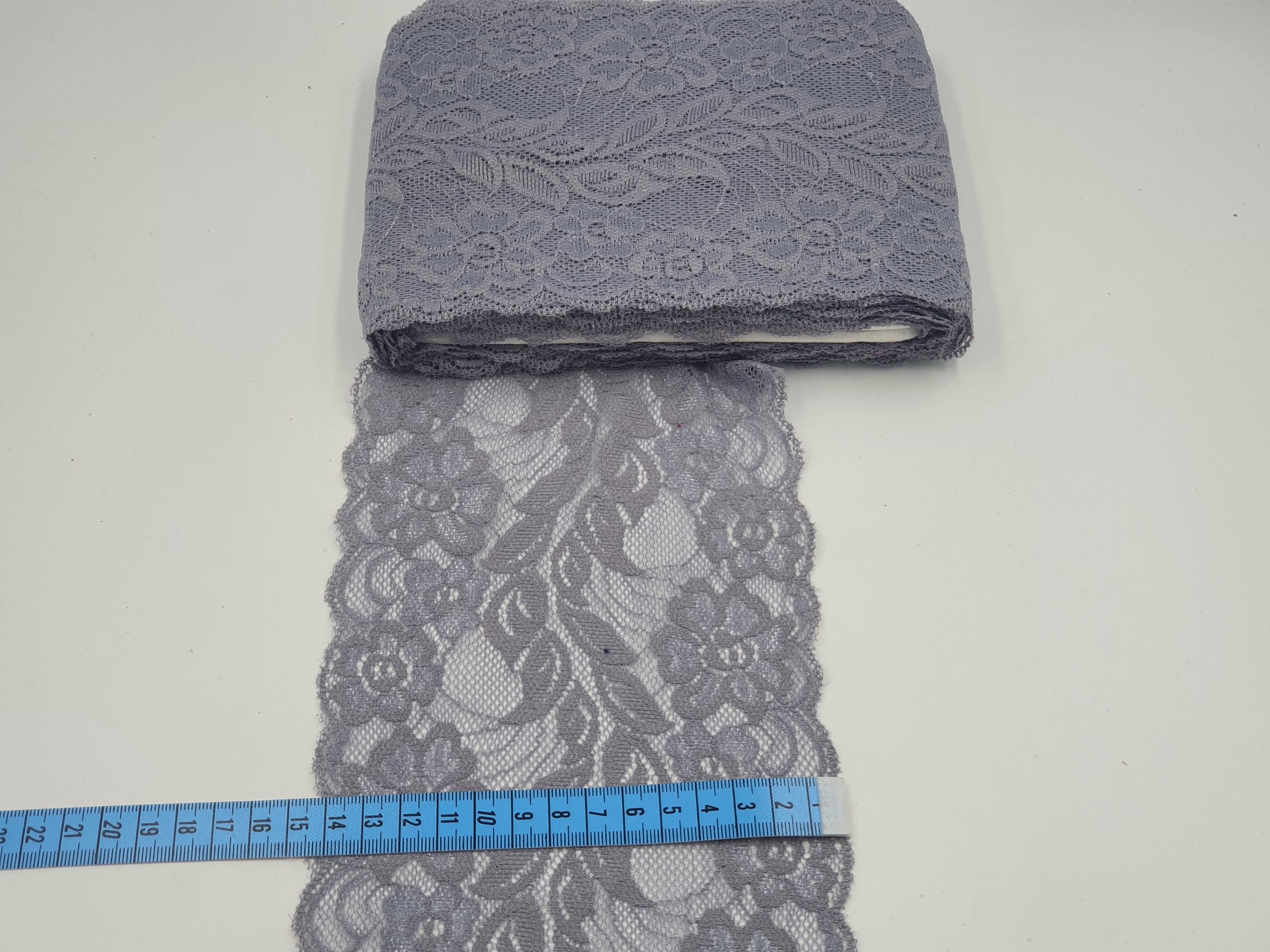 Dantela elastica, 14 cm, gri