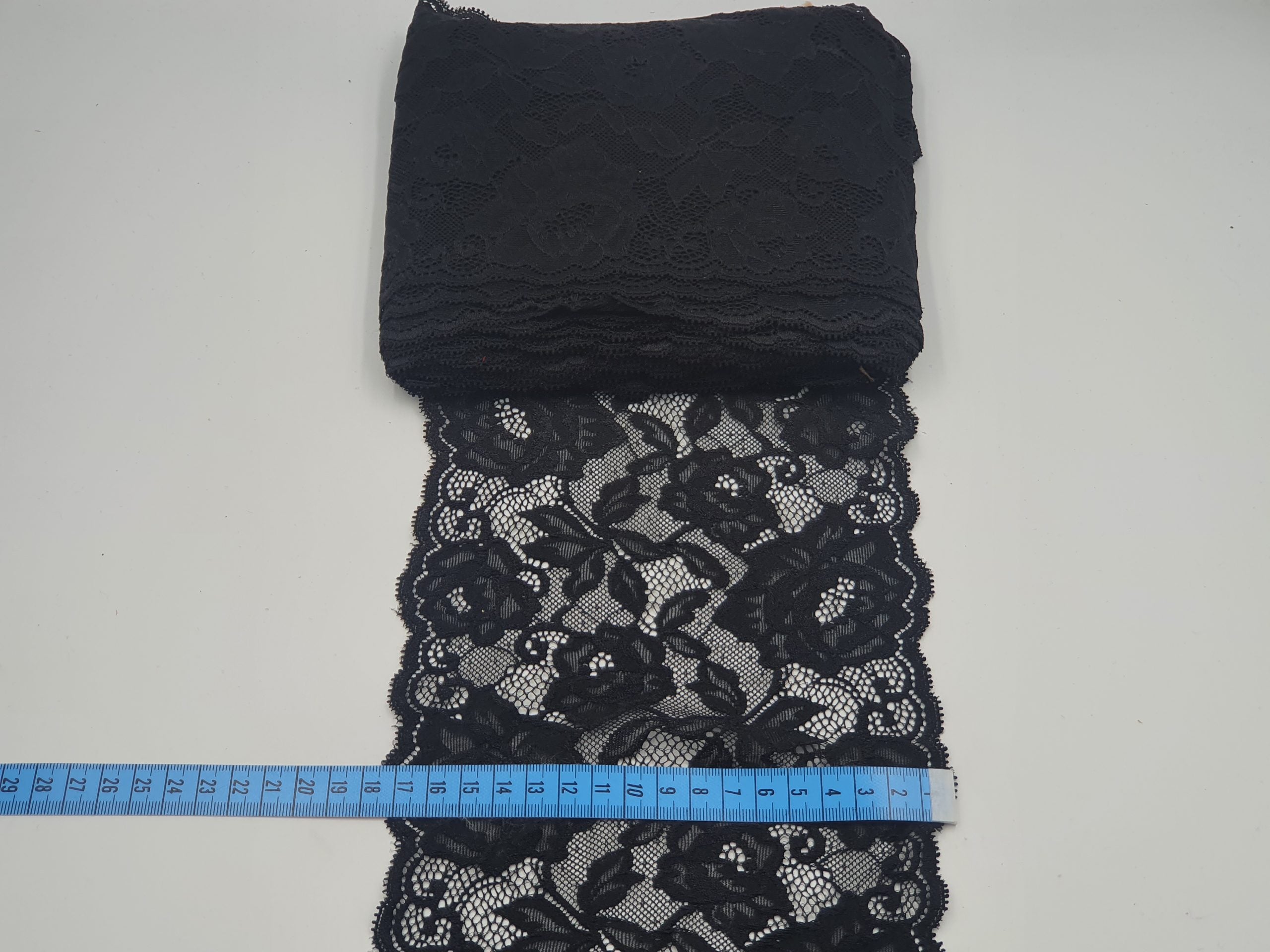 Dantela elastica, 18 cm, neagra