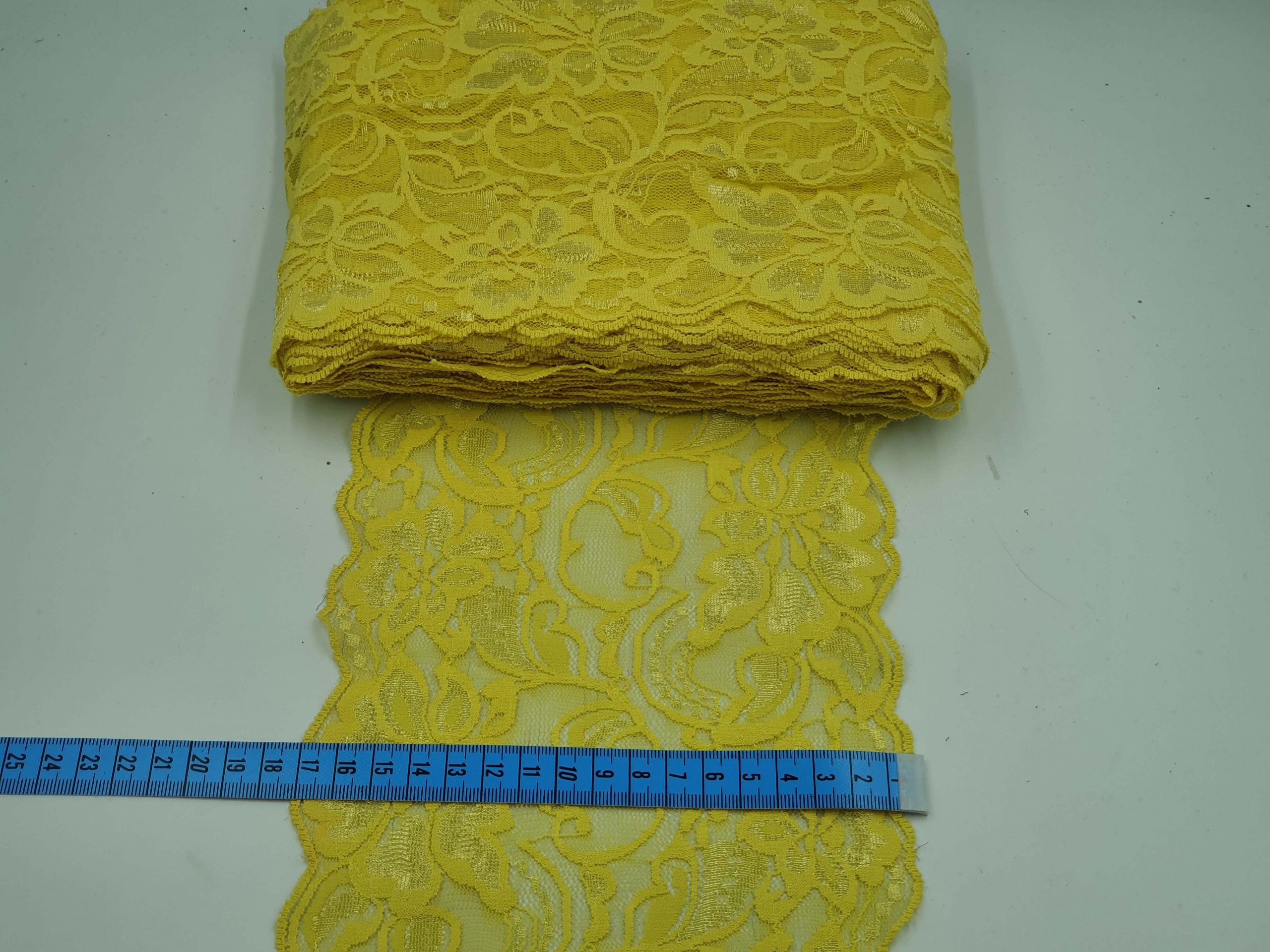 Dantela elastica, galben, 17cm