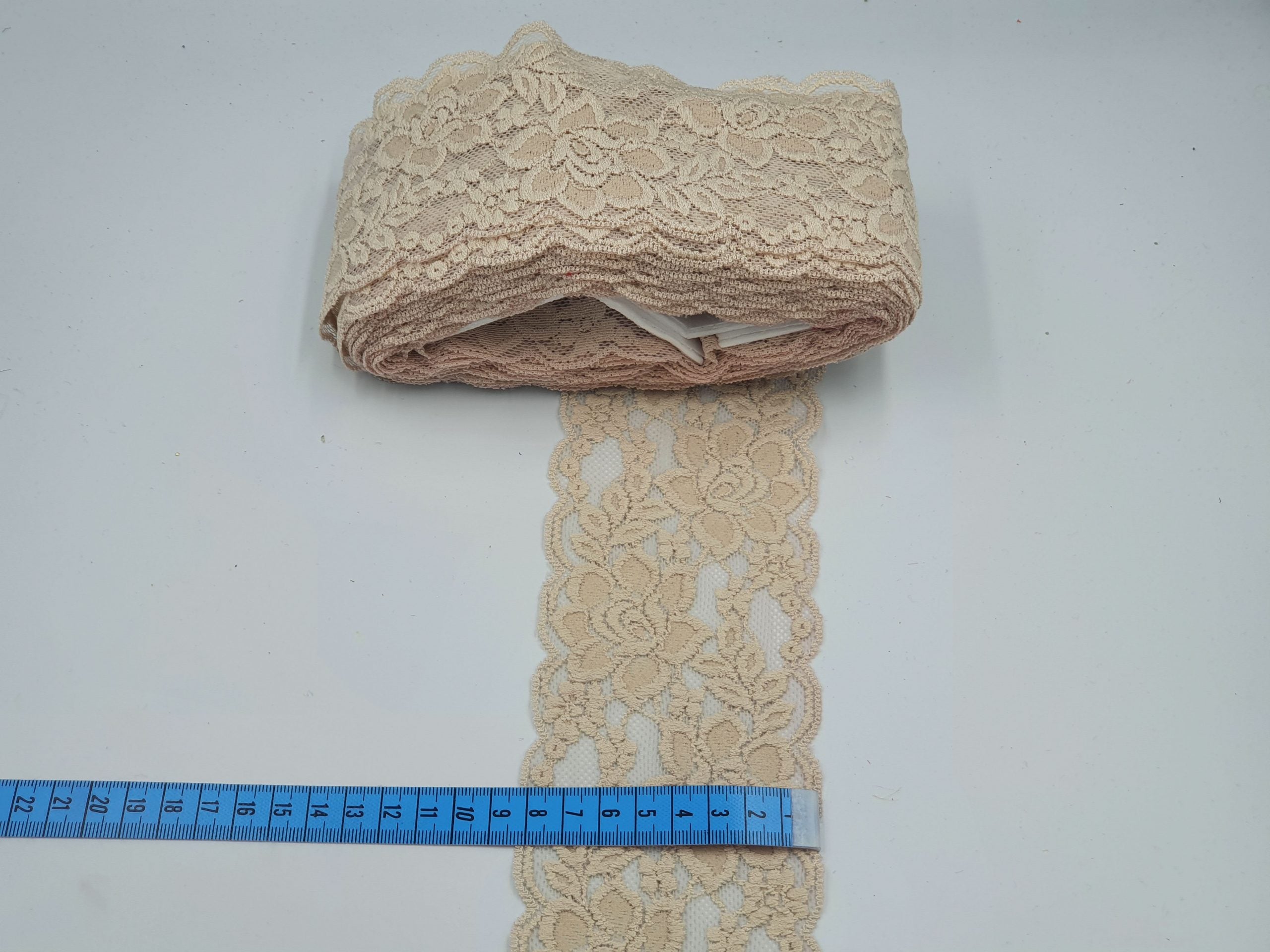 Dantela elastica, Crem, 8 cm