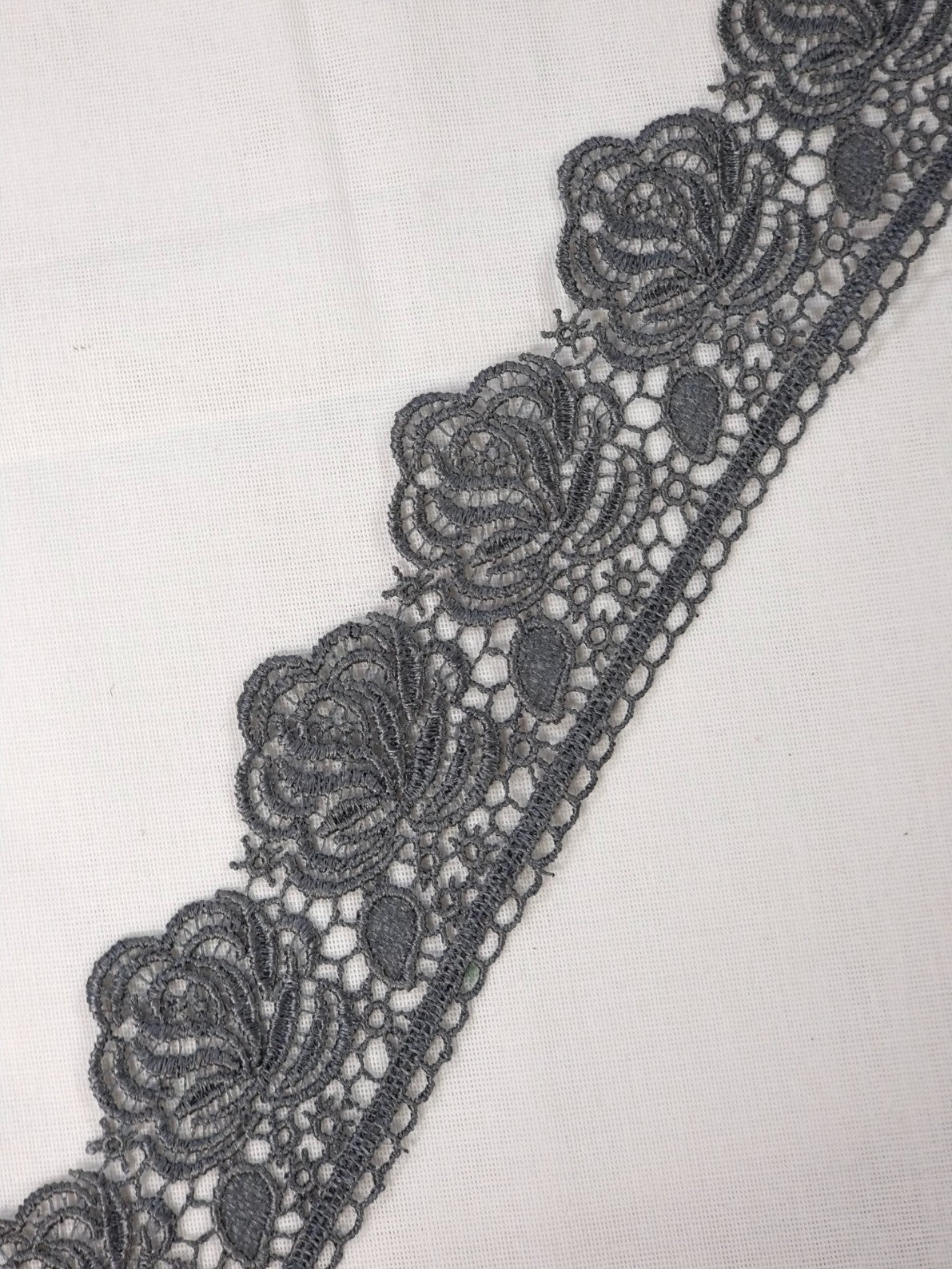 Dantela fixa, Broderie model trandafir, latime 4cm, Gri inchis