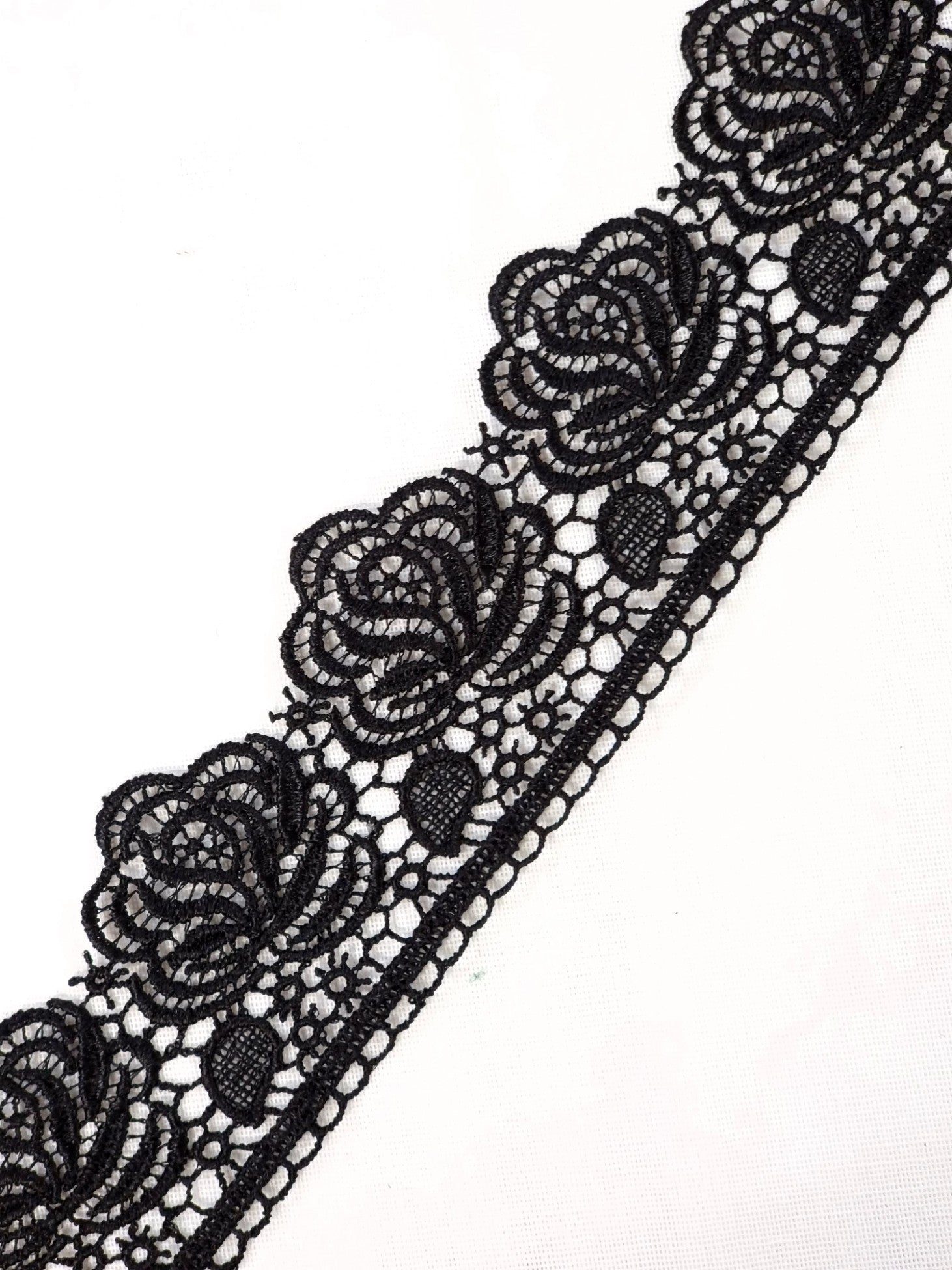 Dantela fixa, Broderie model trandafir, latime 6cm, Negru