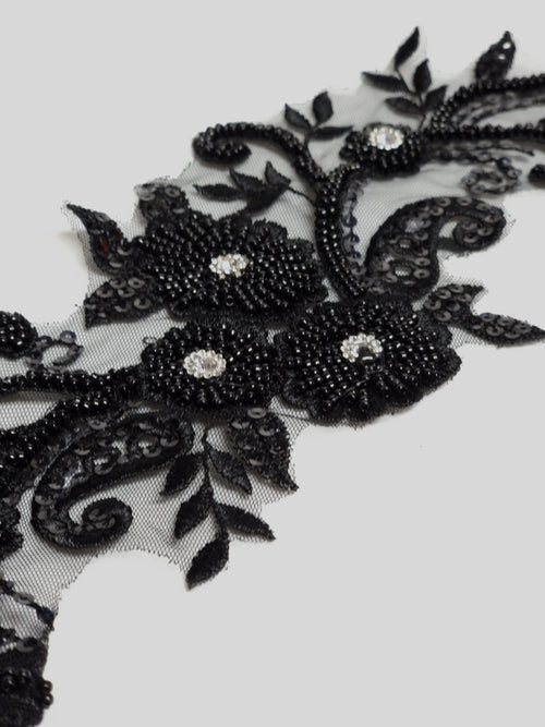 Aplicatie, model floral, 35x15cm, neagra
