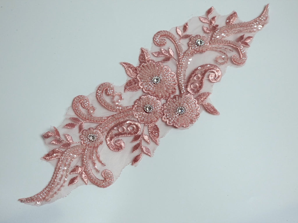 Aplicatie, model floral, 35x15cm, roz prafuit