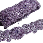 Pasmanterie brodata, cu margele cusute si strasuri, 6cm, mov lila