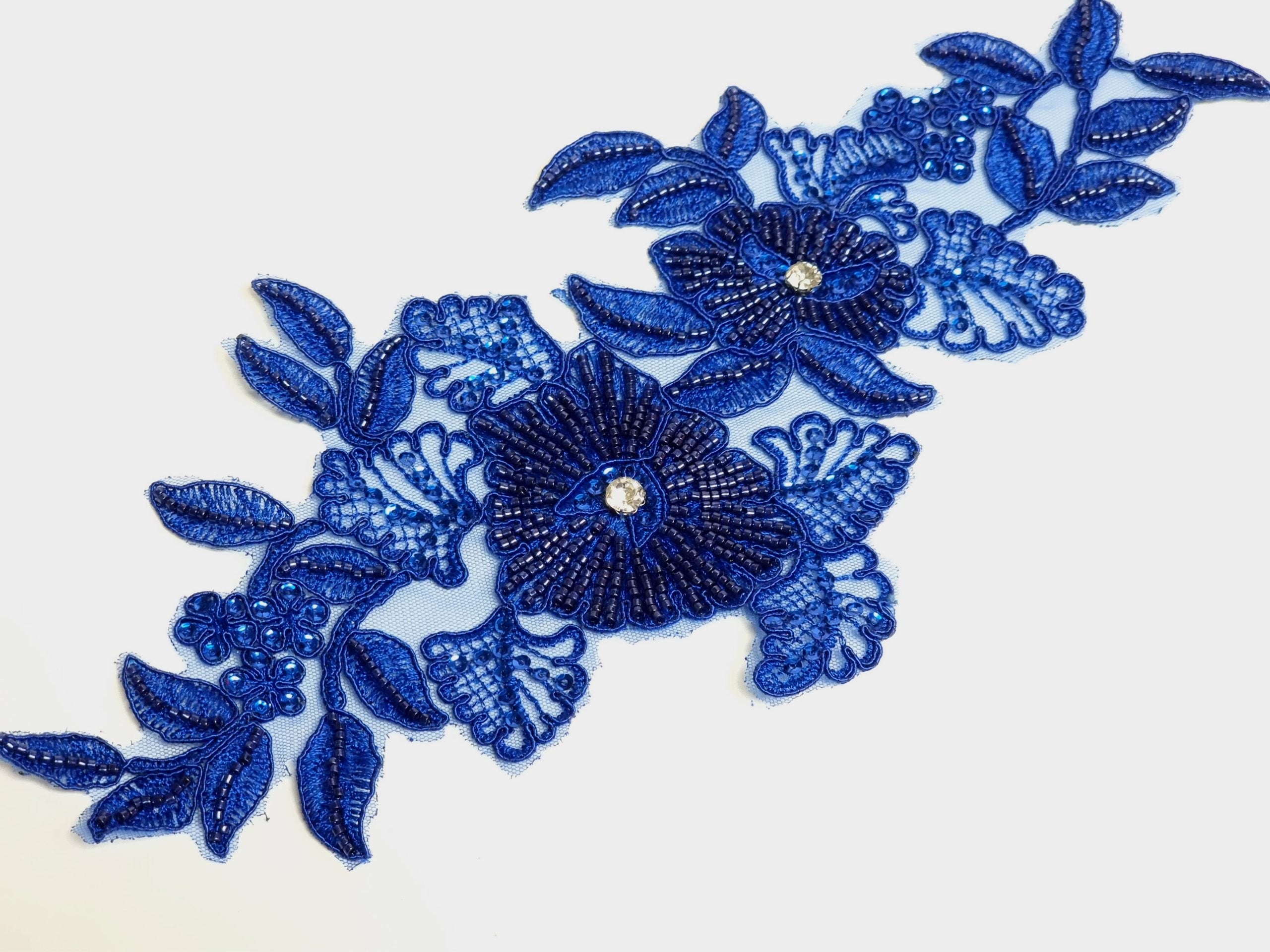 Aplicatie, model floral, 35x15cm, albastru