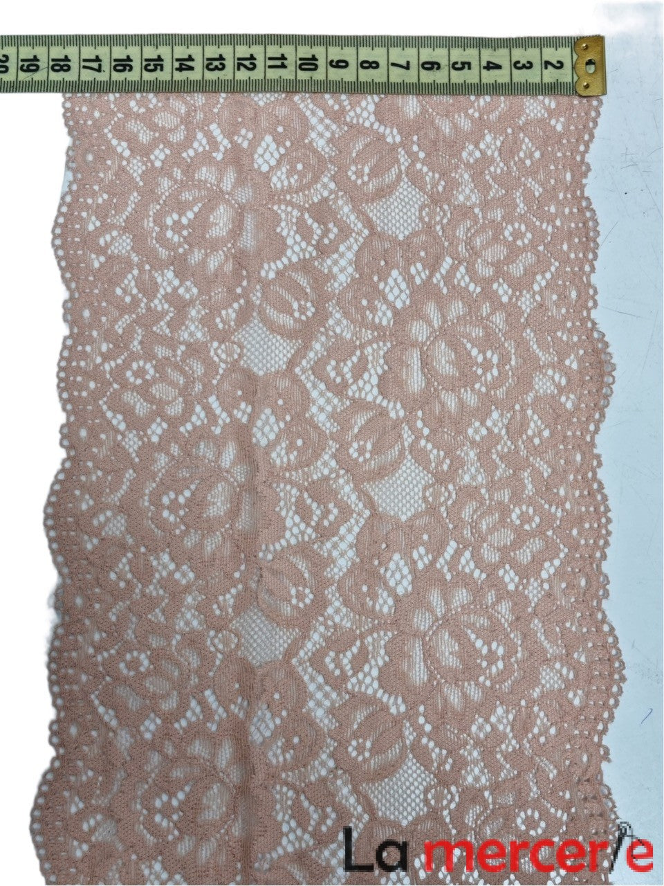 Dantela elastica model floral, latime 17,5cm