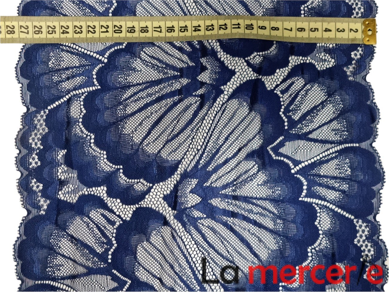 Dantela elastica nuante de albastru, latime 28cm