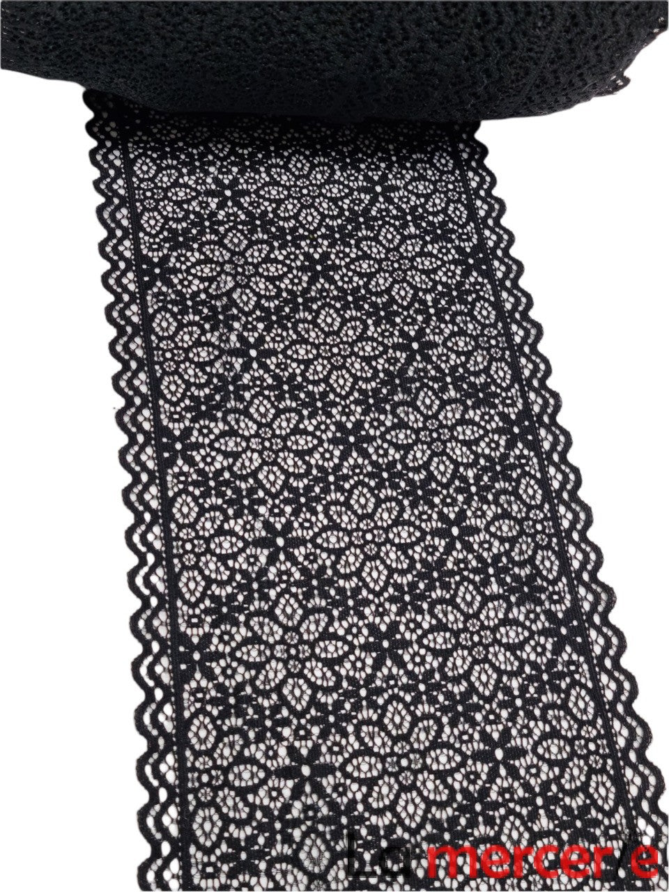 Dantela elastica, neagra, model floricele, latime 17cm