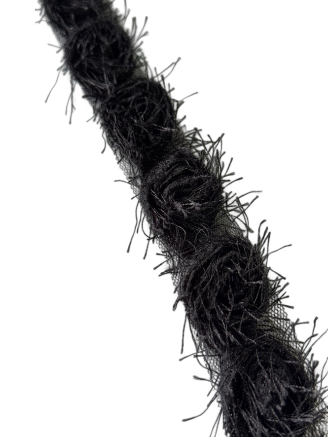 Dantela cu trandafiri pe tull, 3 cm