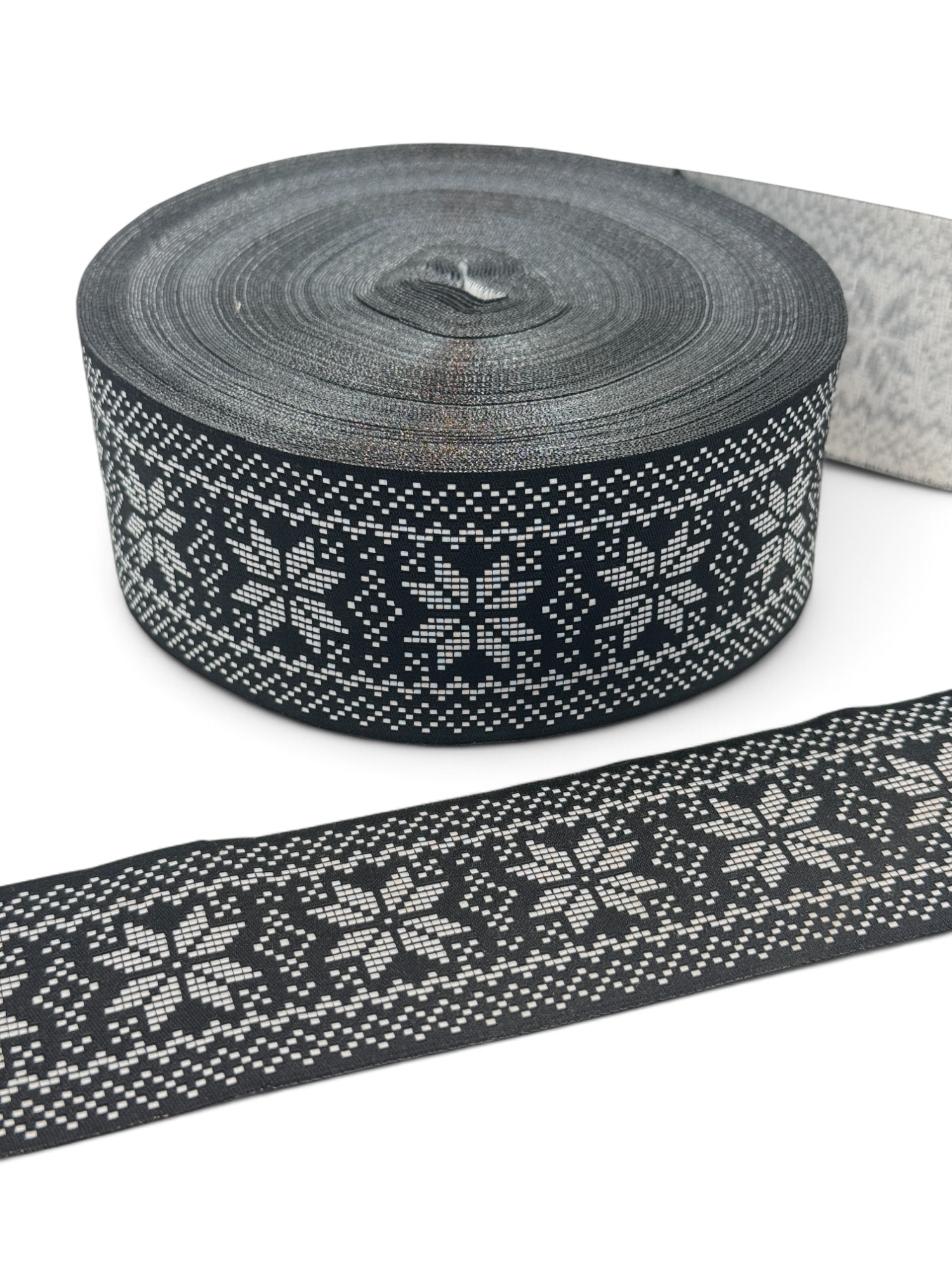 Galon decorativ tesut, motive traditionale, alb negru, 5cm