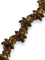Pasmanterie maro si aurie model floral 6cm