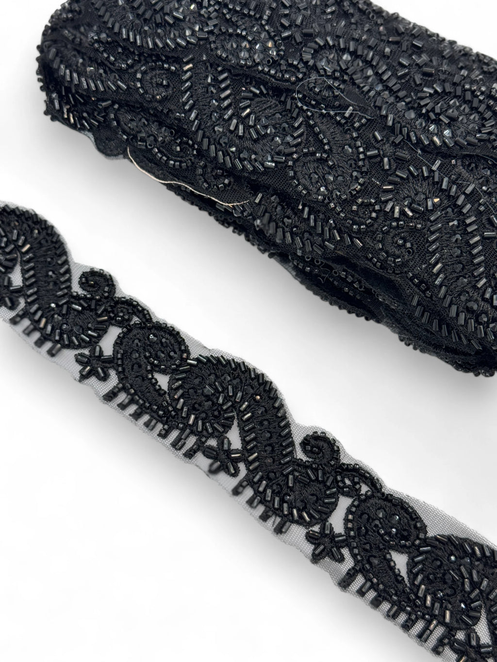 Pasmanterie neagra/ aurie/ argintie 4cm