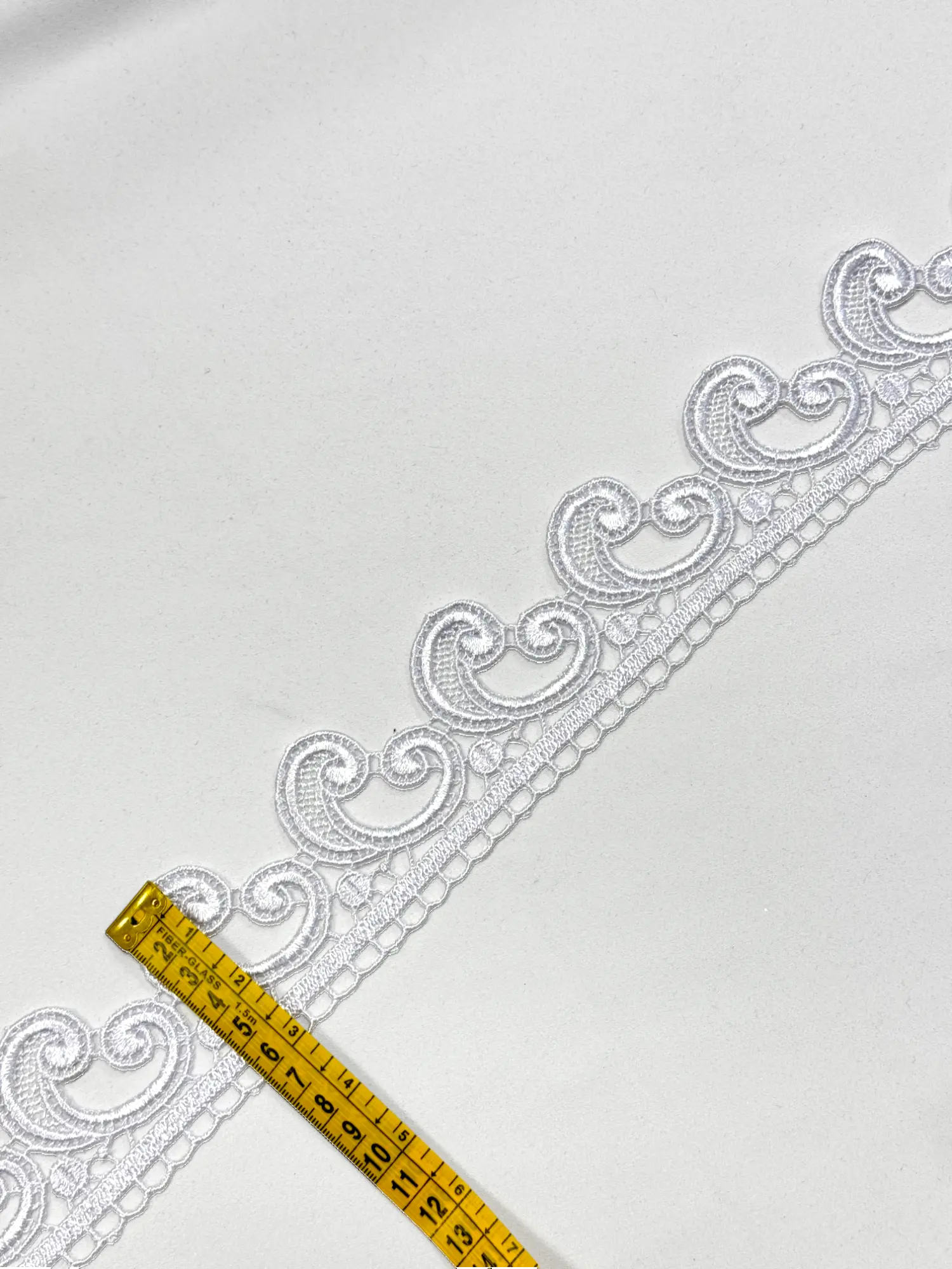 Dantela fixa, 6 cm latime, Valuri, alba