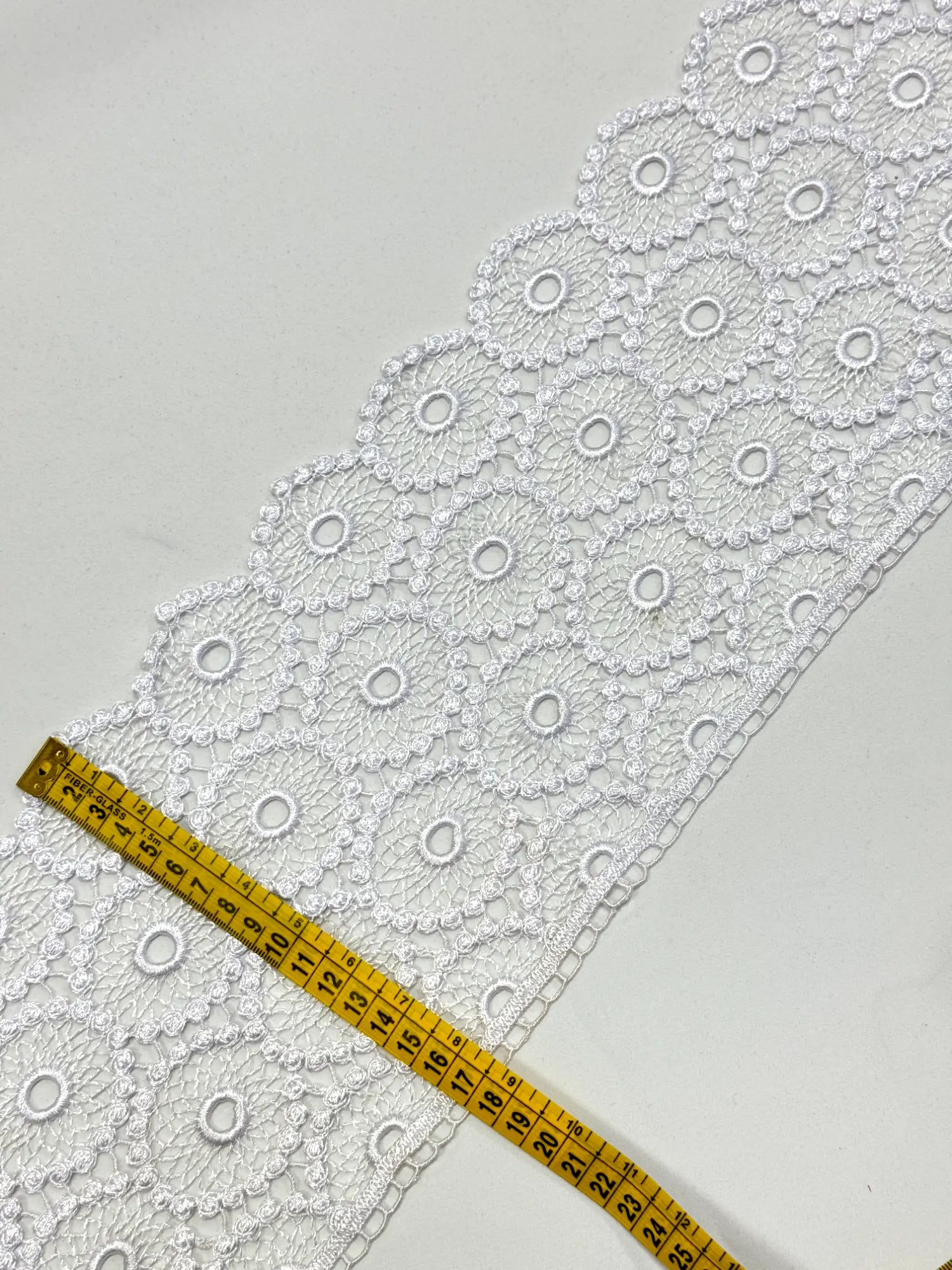 Dantela fixa, 17,5cm latime, model Floral, alba