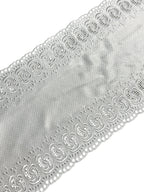 Dantela brodata alba pe jerse 20cm