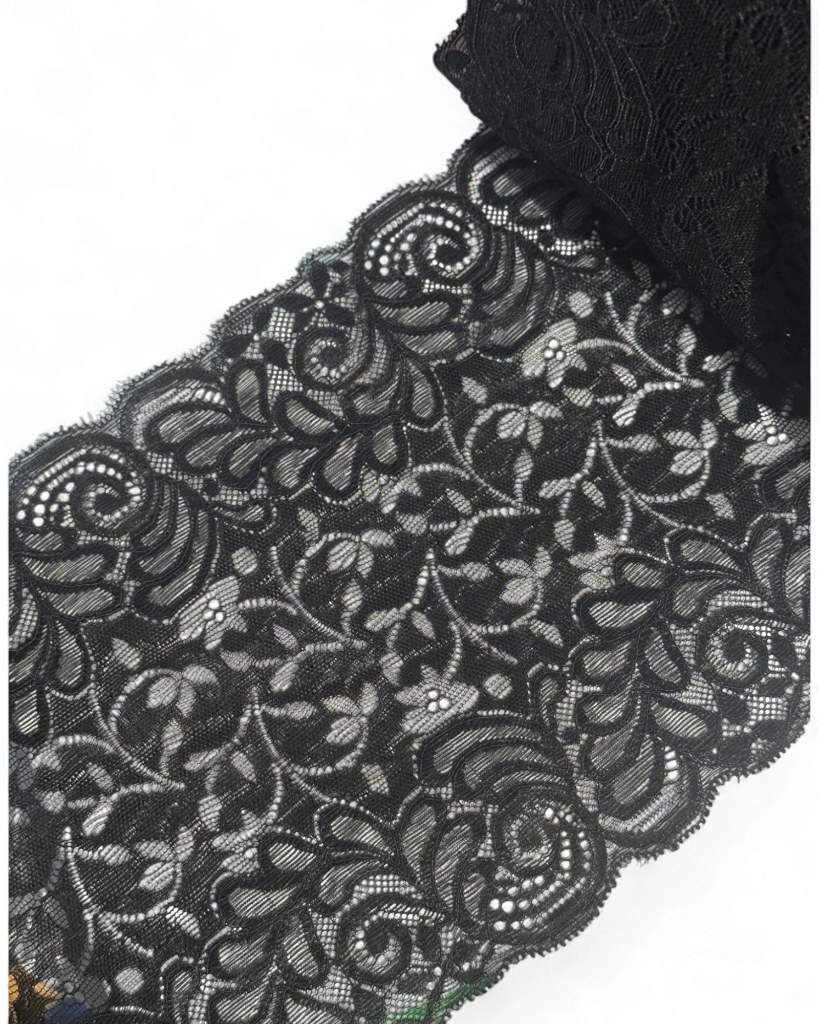 Dantela elastica neagra latime 18cm