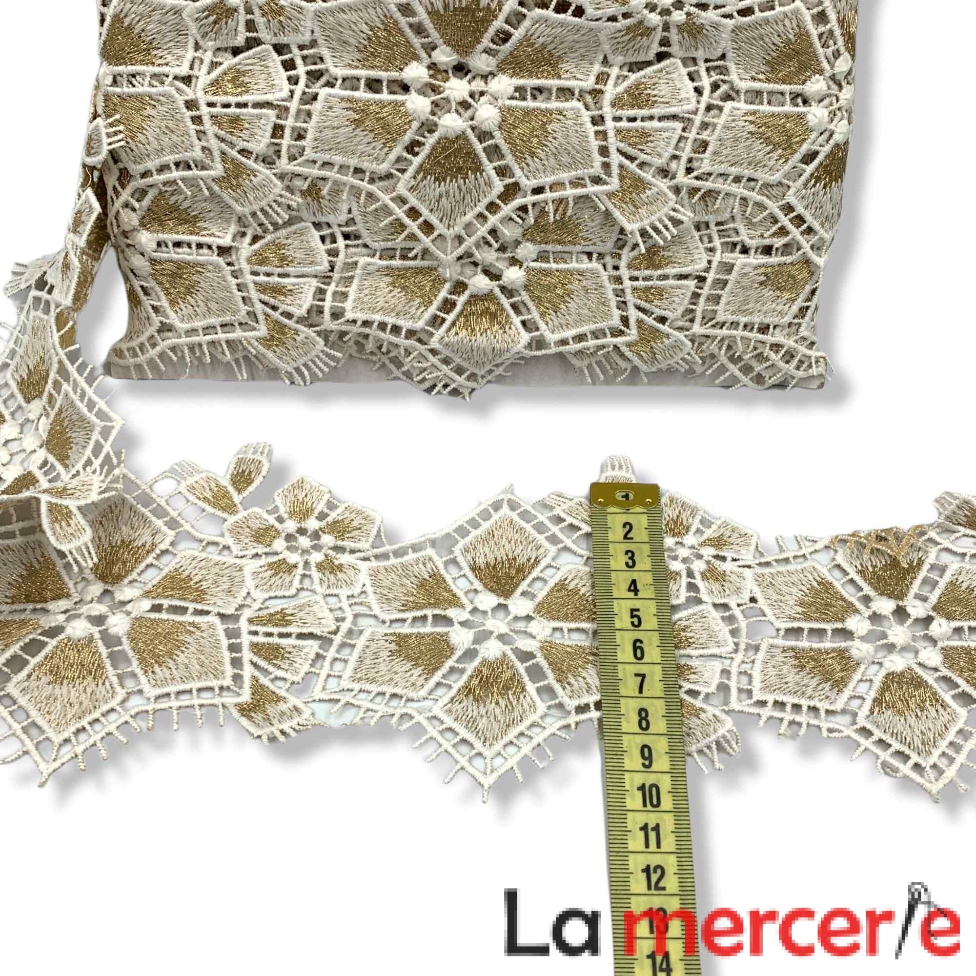 Dantela aurie, latime 100mm, compozitie bumbac si fir metalizat