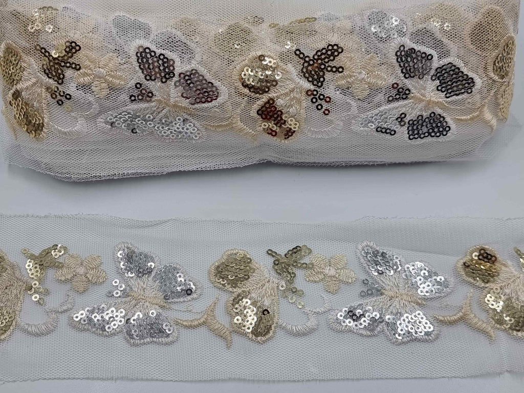 Dantela fixa pe tull, model cu fluturi din paiete, latime 7cm
