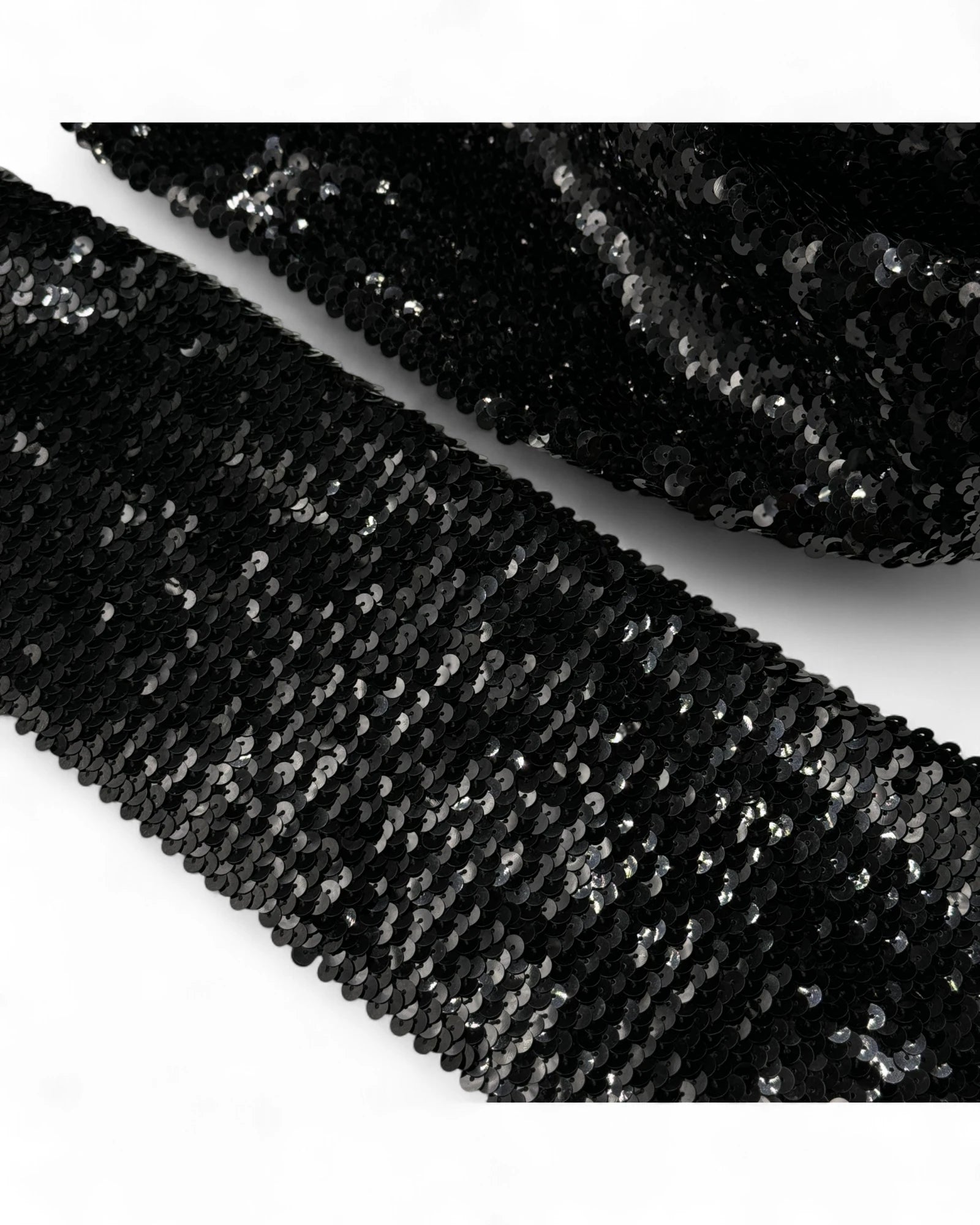 Elastic cu paiete negre cusute 15cm
