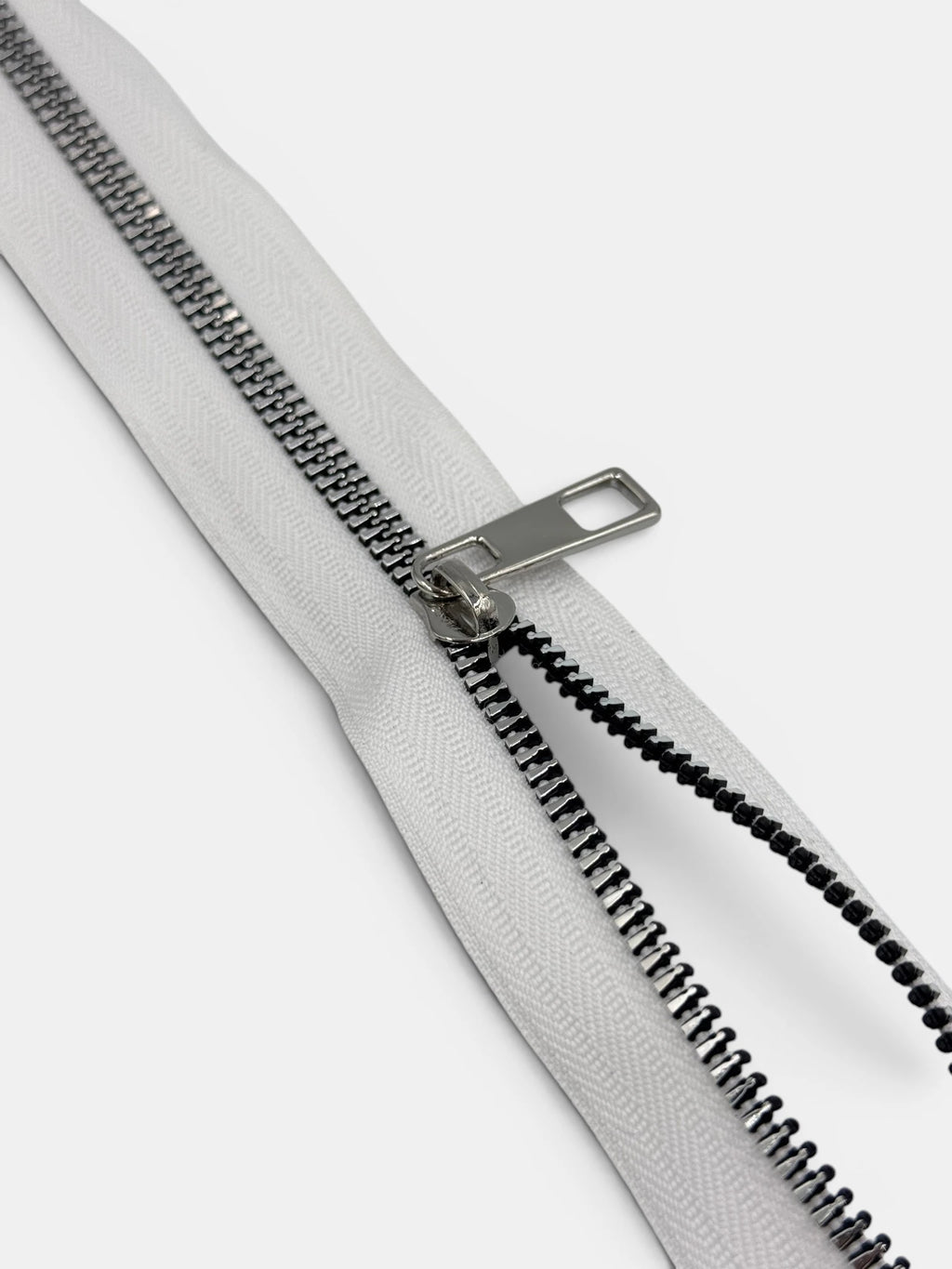 Fermoar metalic pentru genți 30cm Alb