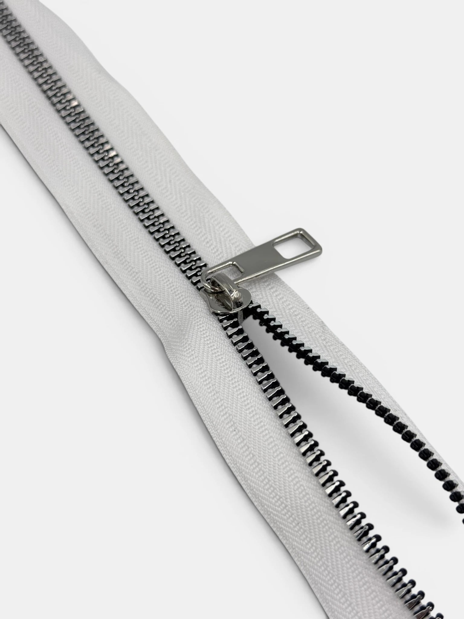 Fermoar metalic pentru genți 30cm Alb