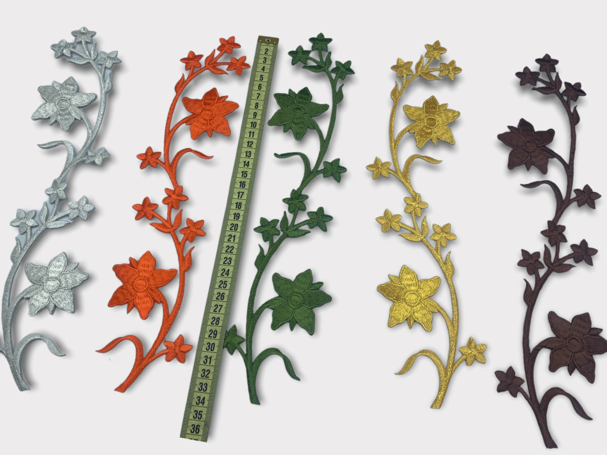 Embleme termo-adezive, model floral, lungime 34cm