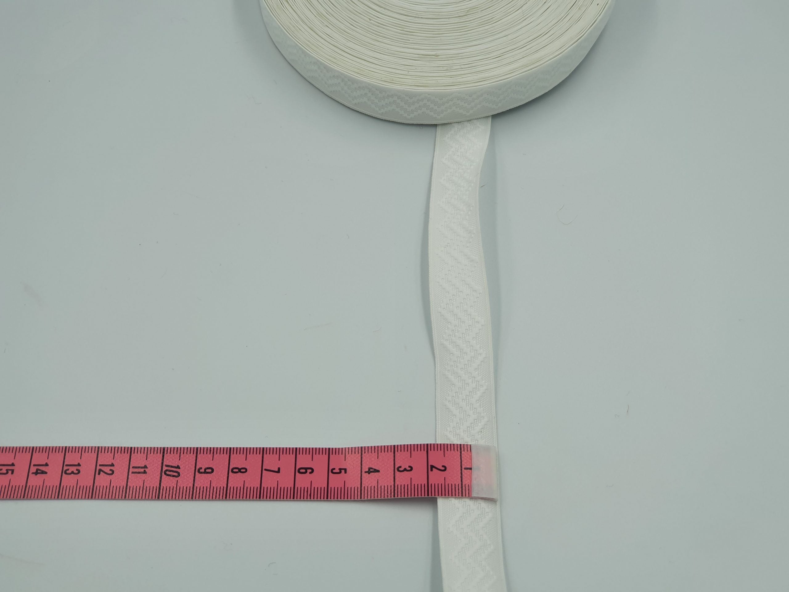 Galon de grade, culoare alba, 20mm