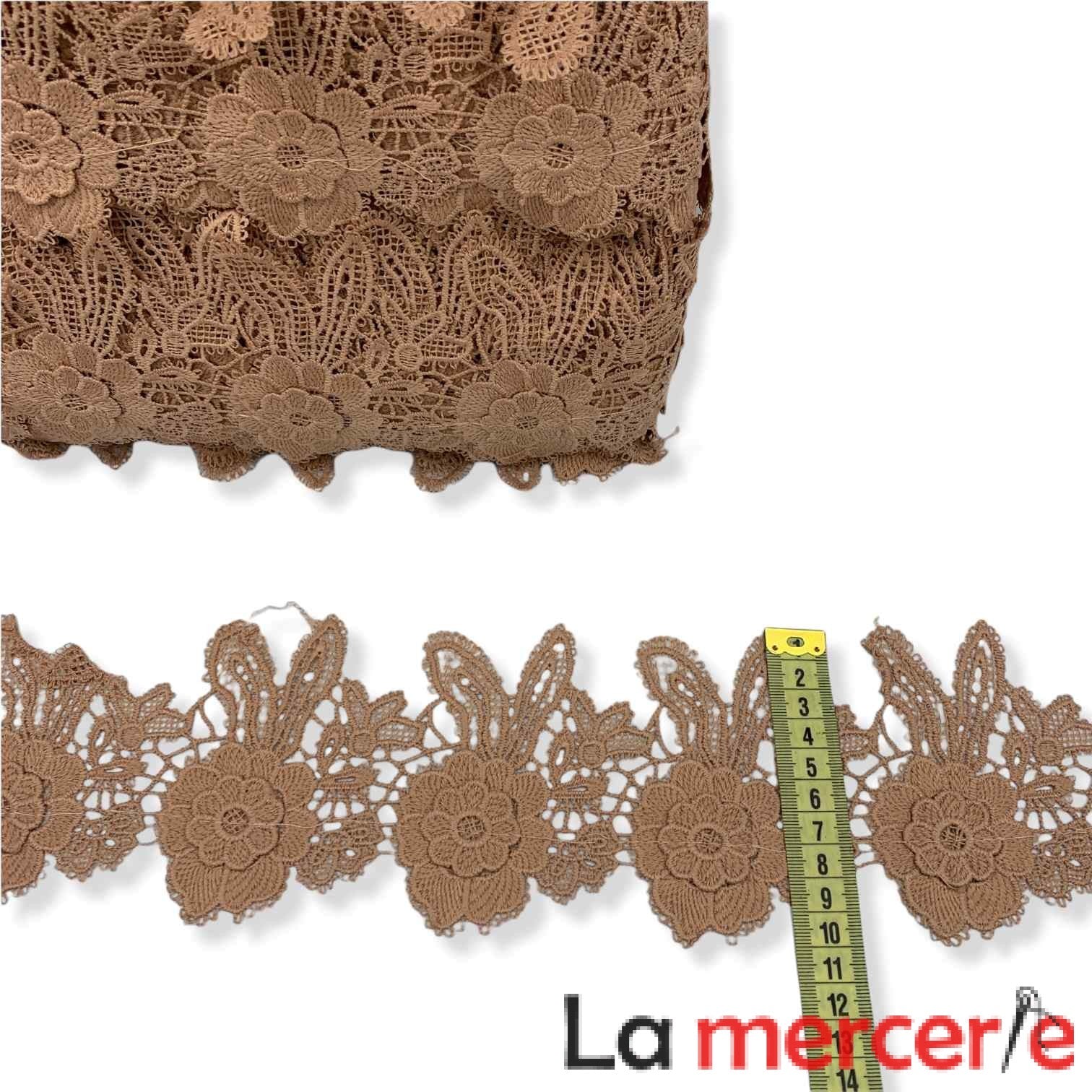 Dantela fixa, bej, model floral, latime 10cm