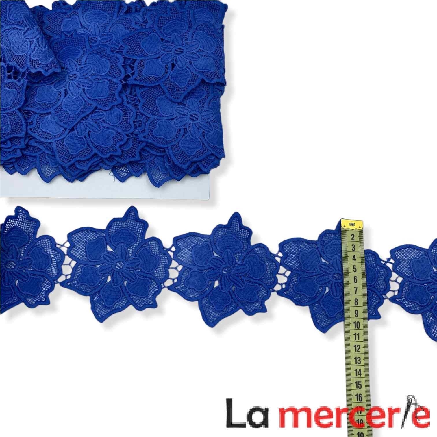 Dantela fixa, albastra, model floral, latime 10cm