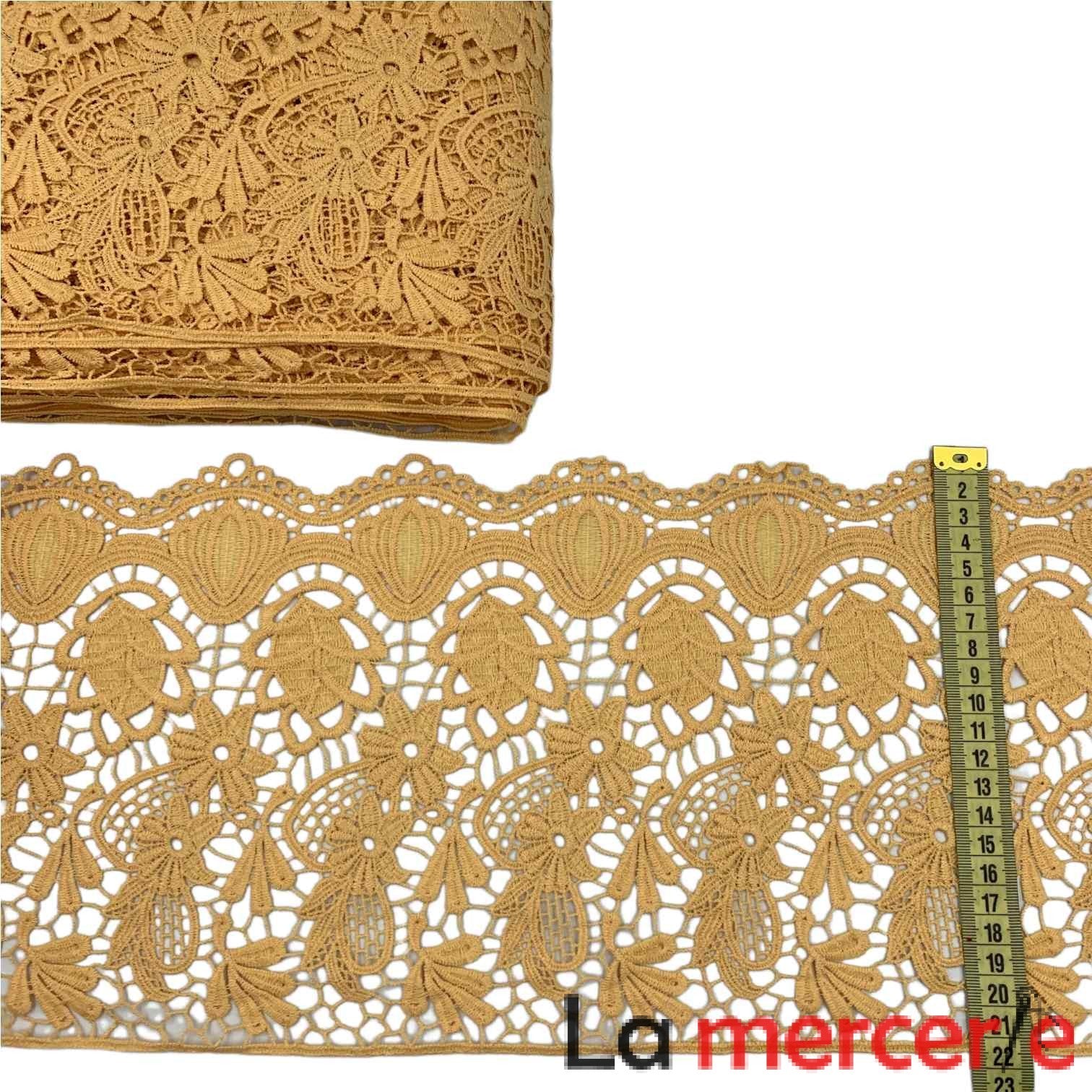 Dantela fixa, galben-mustar, model floral, latime 21cm