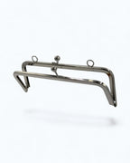 Rama metalică dreptunghiulara Argintie pentru geantă 21x8cm