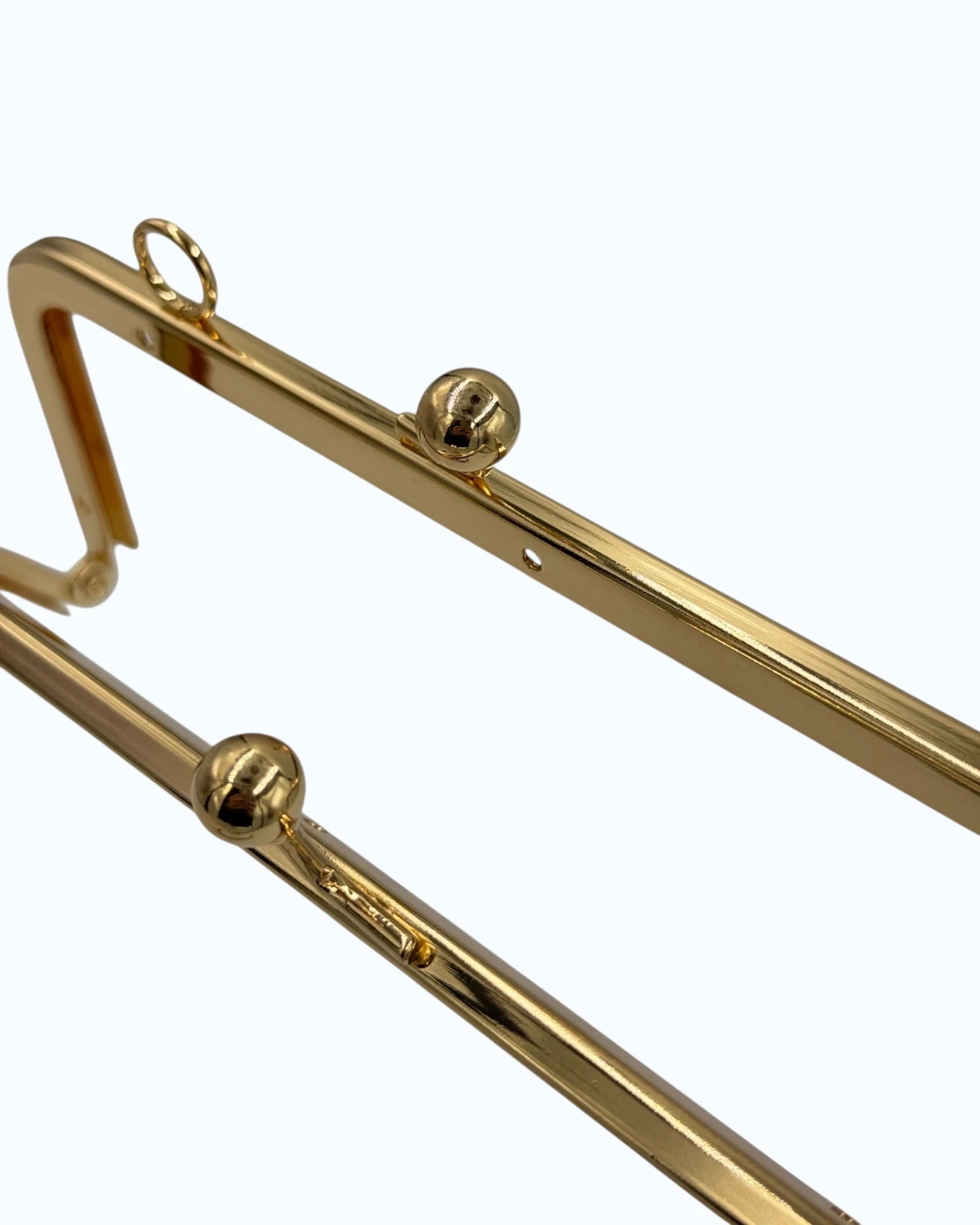 Rama metalică dreptunghiulara Aurie pentru geantă 21x8cm