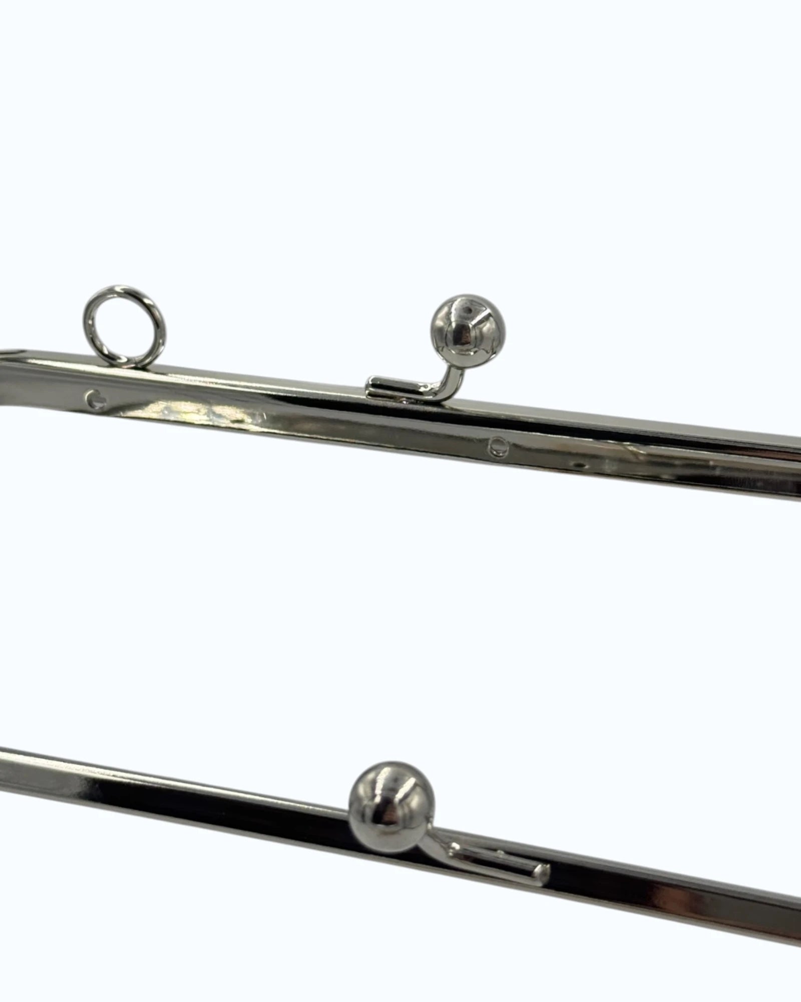Rama metalică dreptunghiulara Argintie pentru geantă 21x8cm