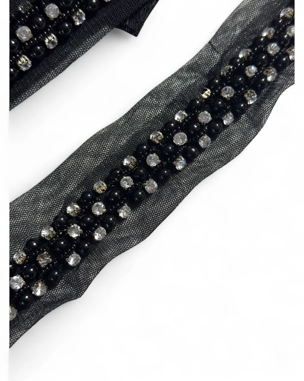 Pasmanterie neagra strasuri si margele 3cm