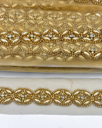 Pasmanterie aurie cu perle si margele 4cm