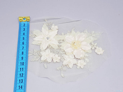 Aplicatie flori crem 3 d