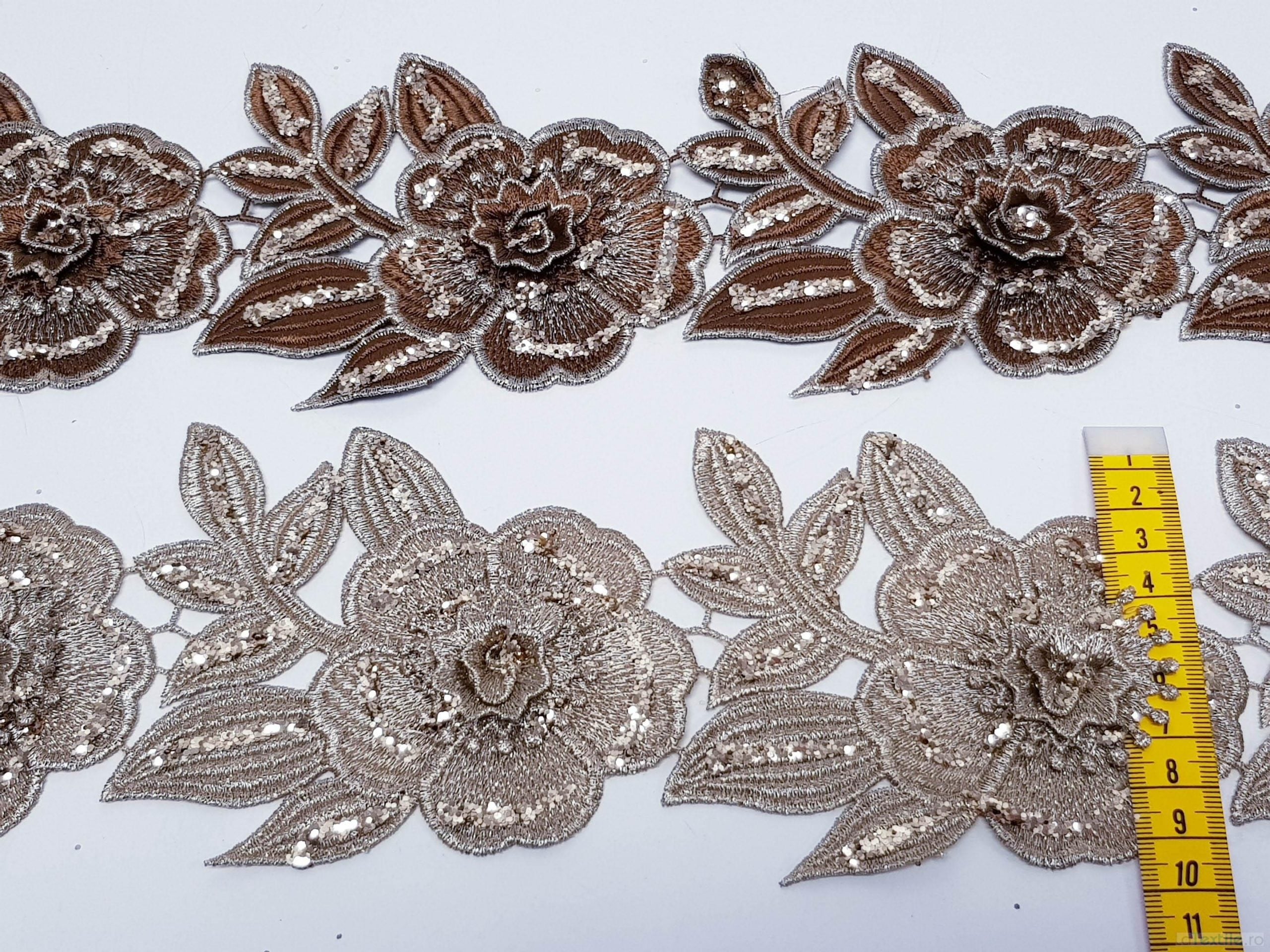 Dantela maro si auriu model floral 3d si aplicatii micropaiete
