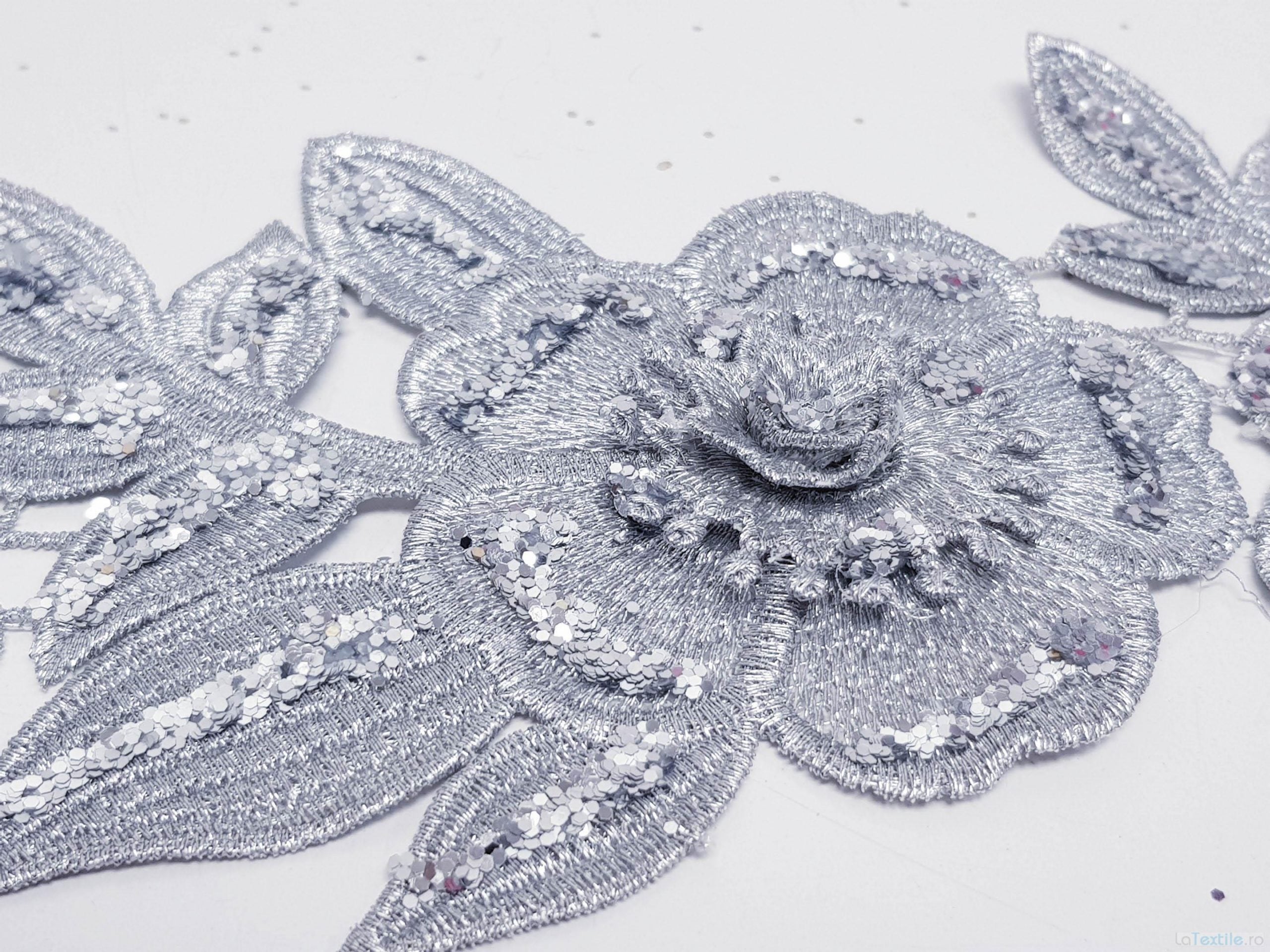 Dantela neagra si argintie model floral 3d si aplicatii micropaiete